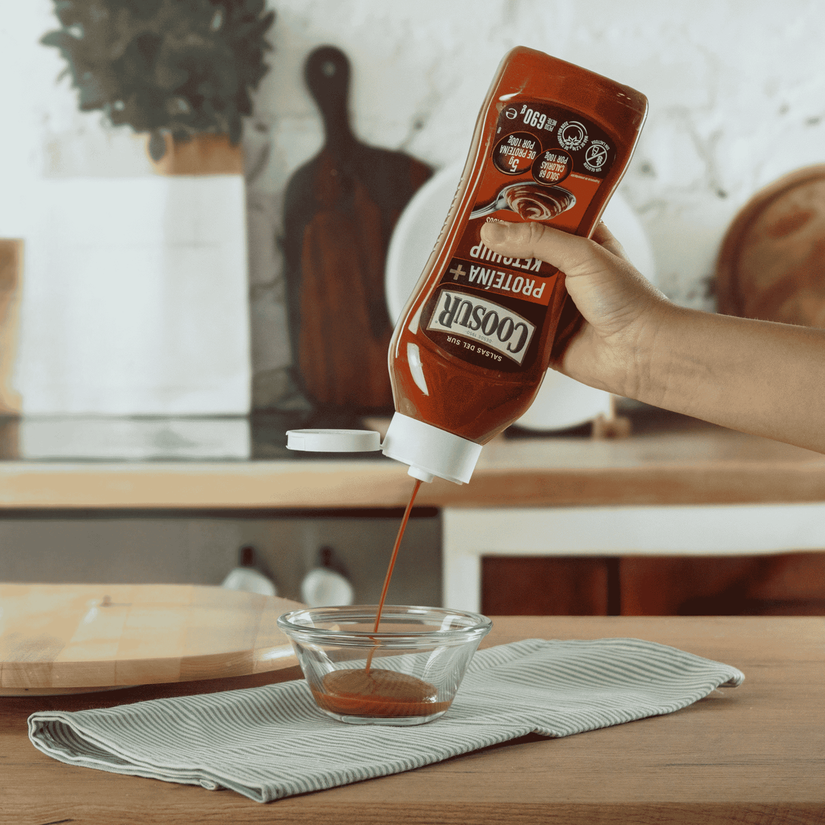 Salsa kétchup alto en proteina sin azúcar añadido 690 gr